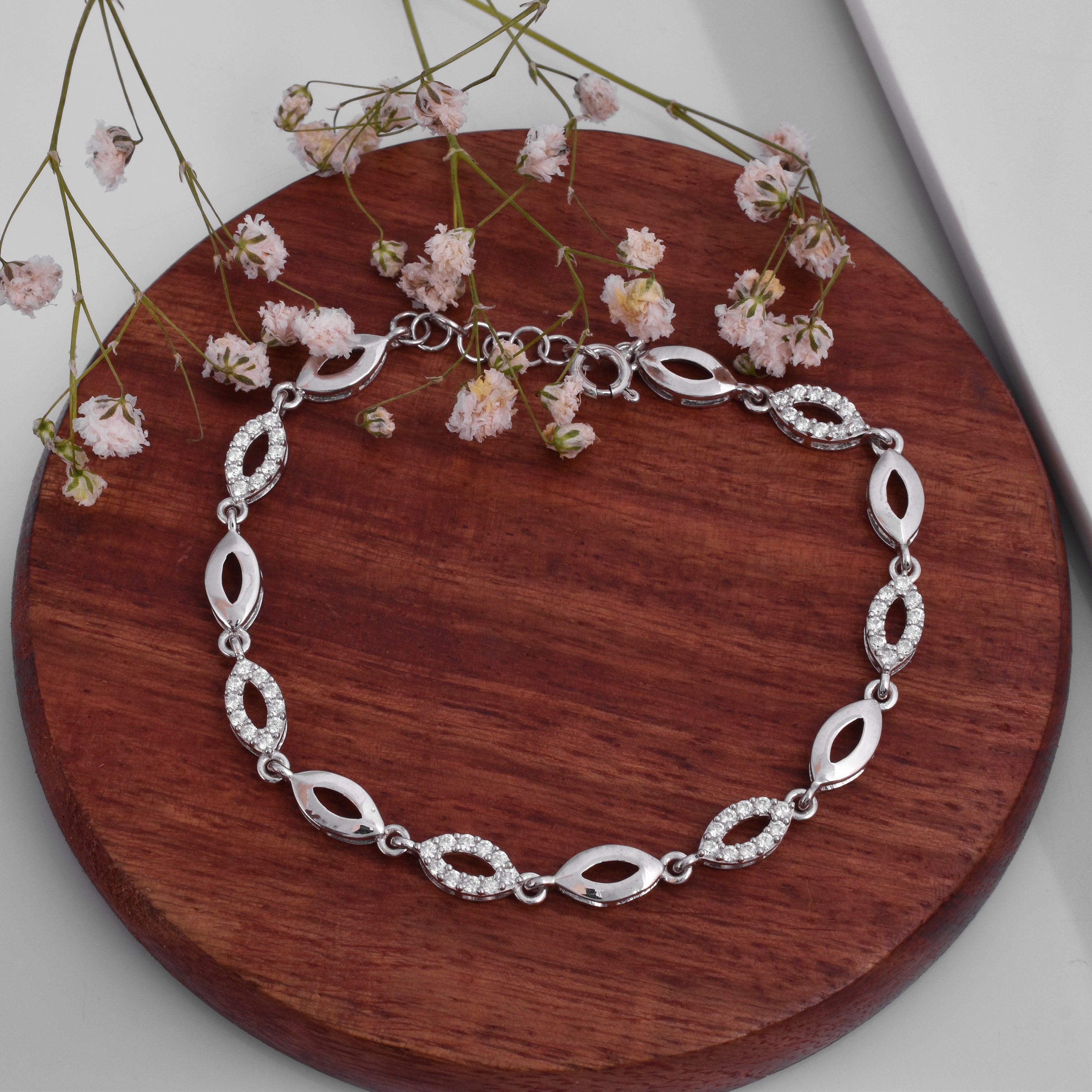 Designer Women's Bracelet - 92.5 Sterling Silver Luxury and Elegance in Every Detail