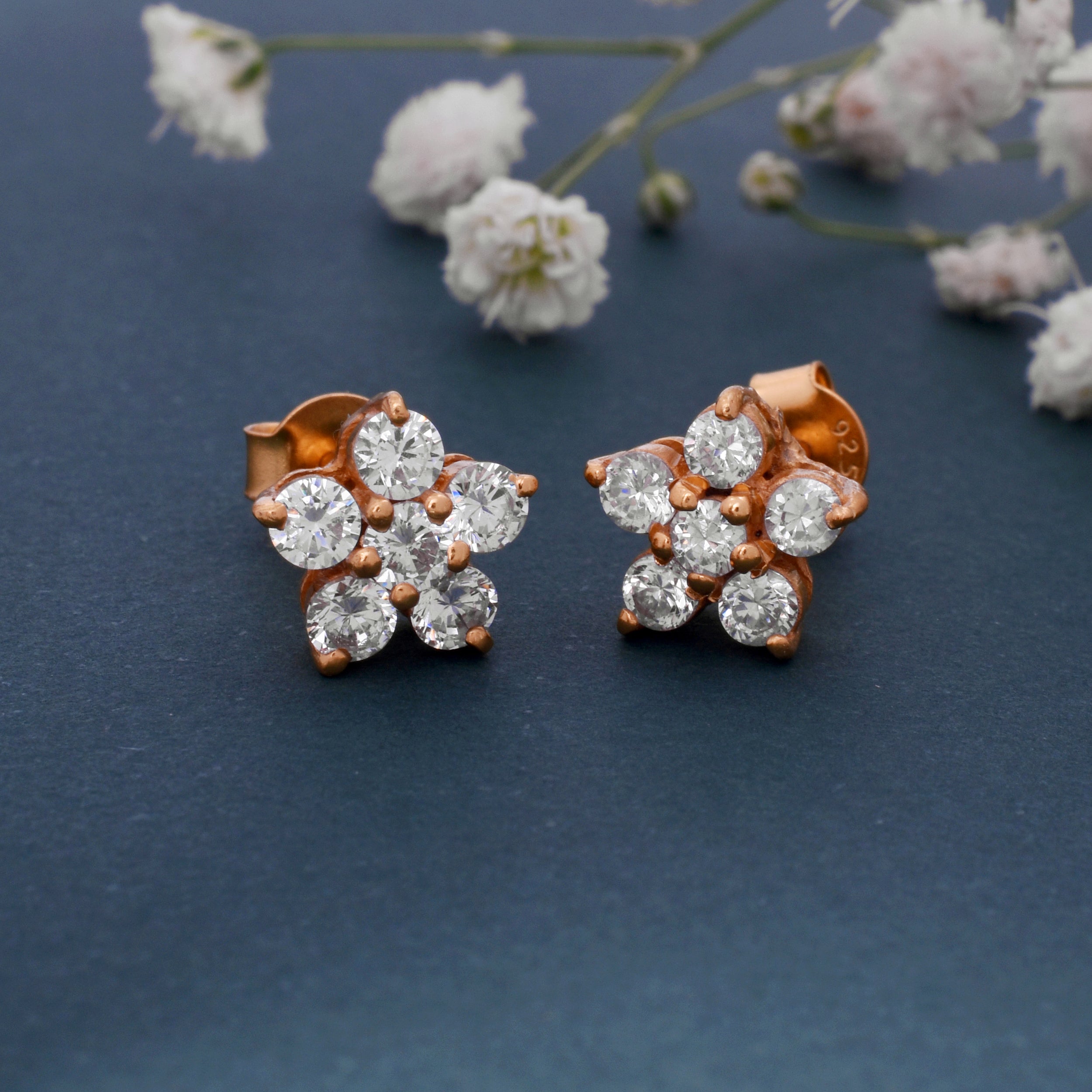 Delicate 925 Sterling Silver Flower Piercing Stud – Cartilage Earring for a Chic Look
