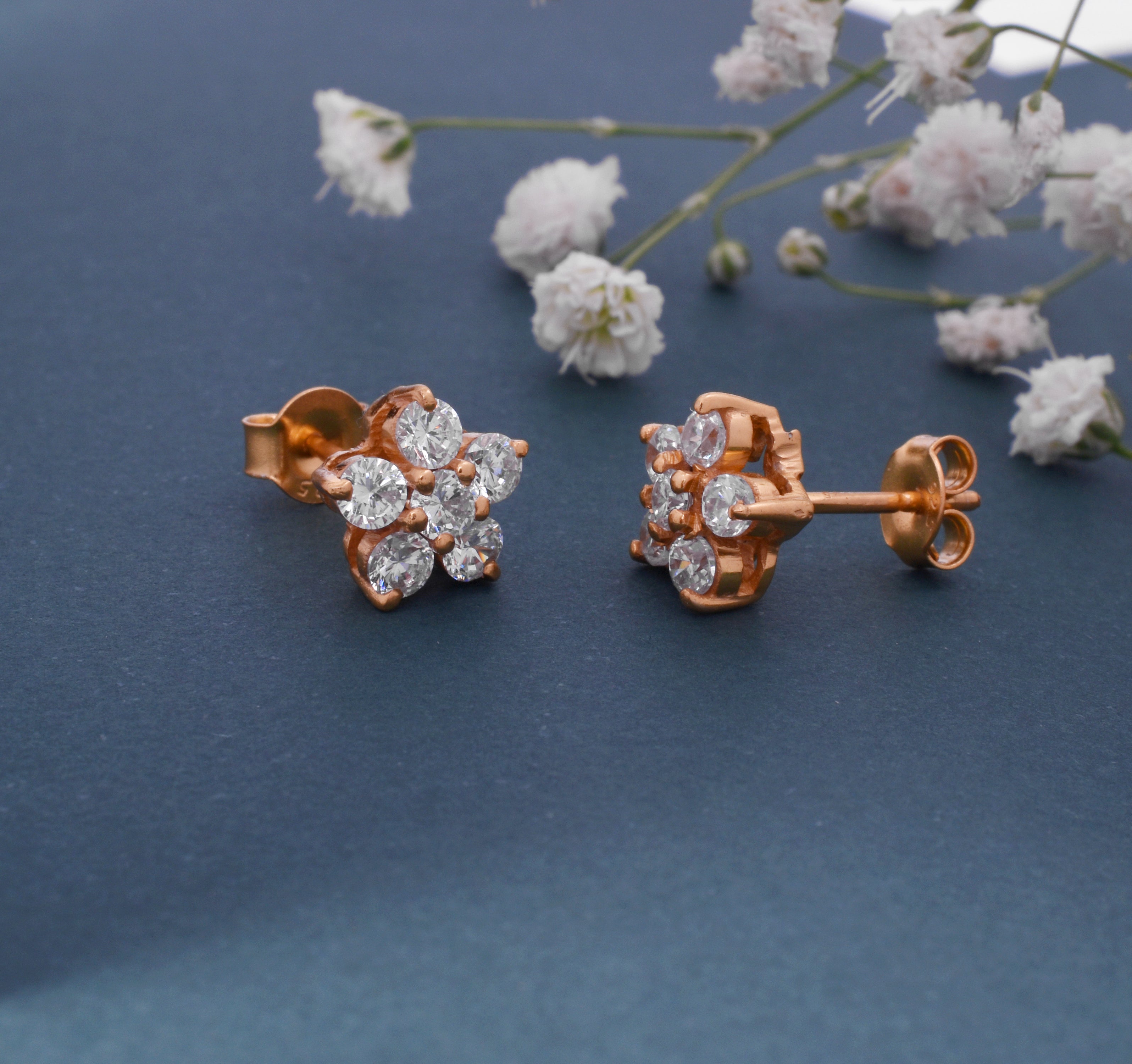 Delicate 925 Sterling Silver Flower Piercing Stud – Cartilage Earring for a Chic Look