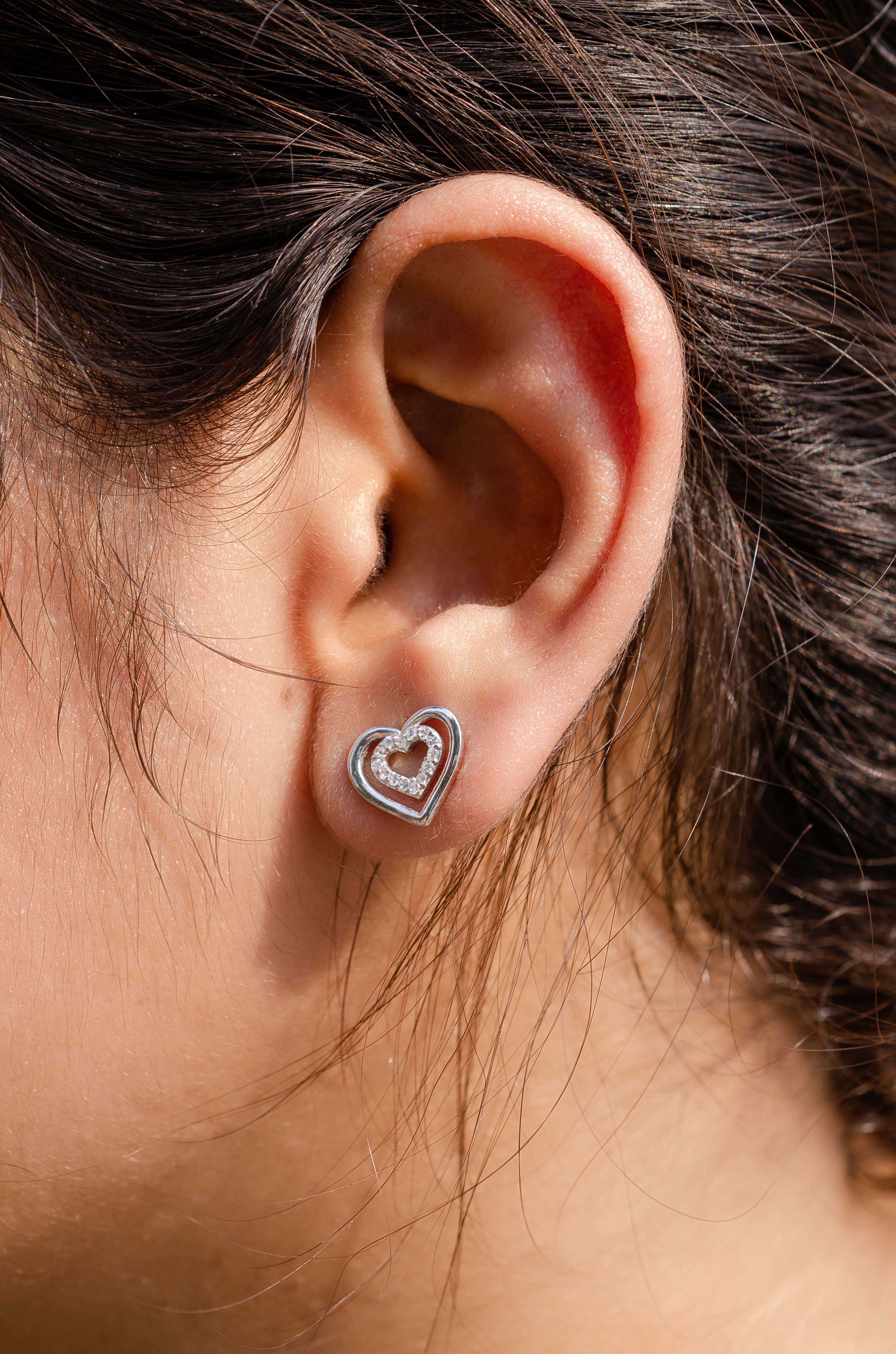 92.5 Sterling Silver Heart Shape Stud Earrings – Elegant Handmade Fine Jewelry for Everyday Wear
