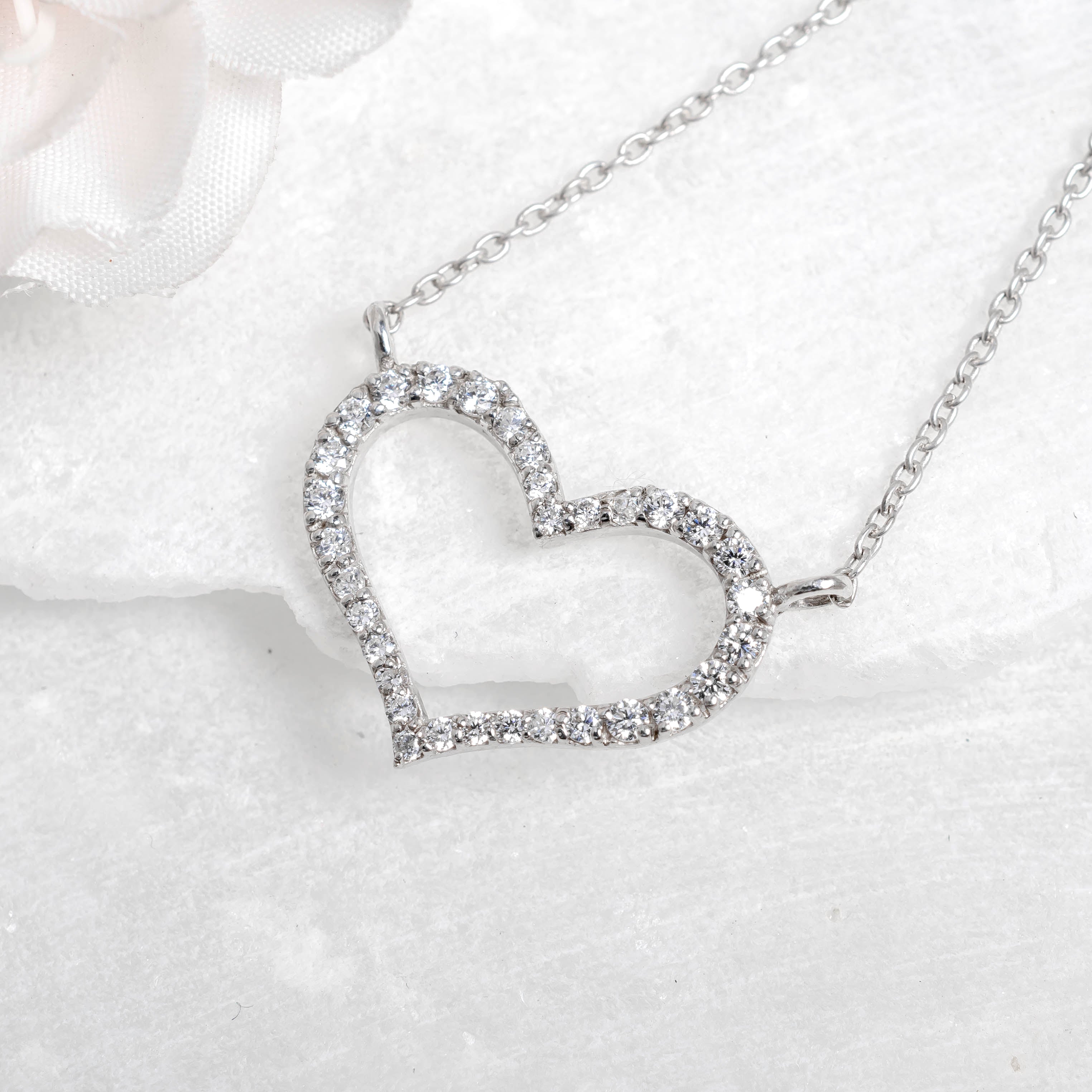 92.5 Sterling Silver Heart Necklace – Timeless Love & Elegance