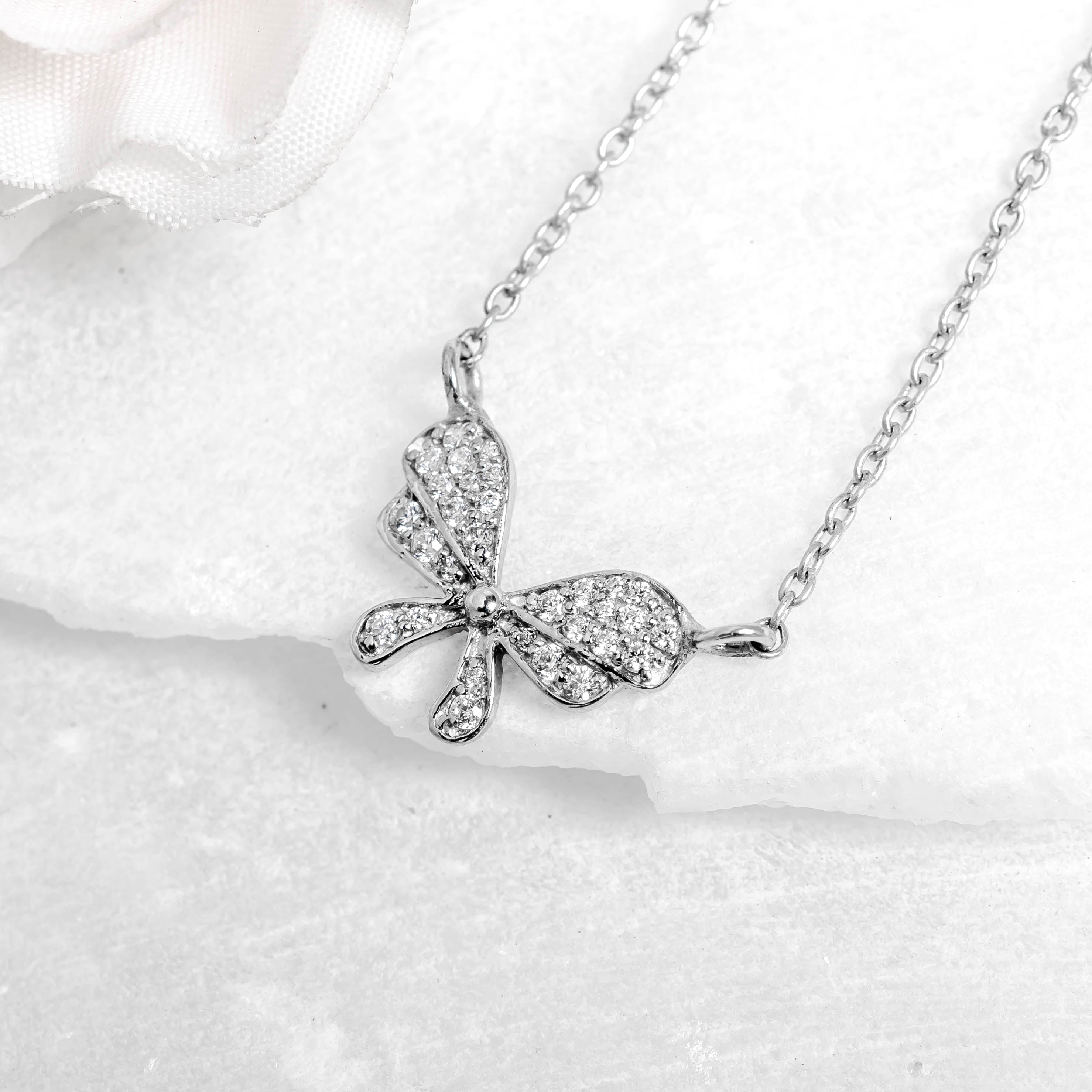92.5 Sterling Silver Butterfly Chain Necklace – Delicate & Elegant